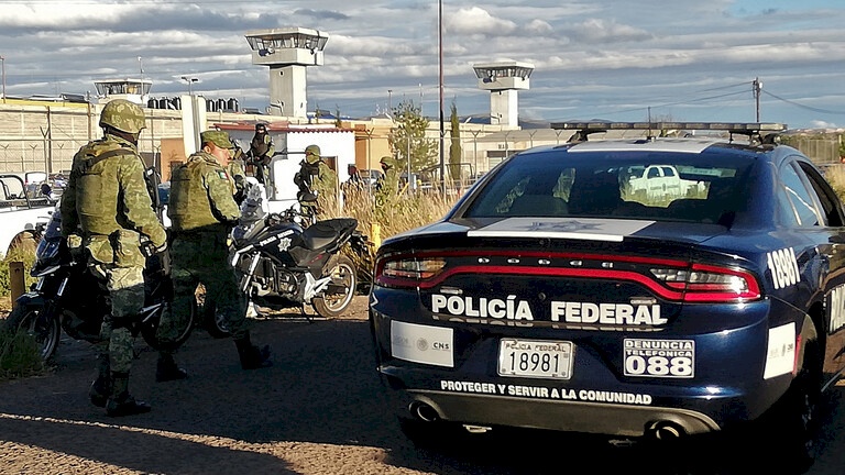 مقتل 35 شخصا بحرب عصابات المخدرات في المكسيك