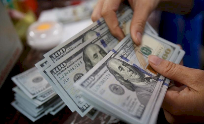 قناة عبرية: الحكومة الإسرائيلية قررت عدم السماح بنقل أي أموال لغزة بدون مراقبة