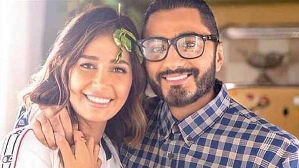 بعد الأزمة الأخيرة.. إعلامية شهيرة توجه رسالة نارية لحلا شيحة