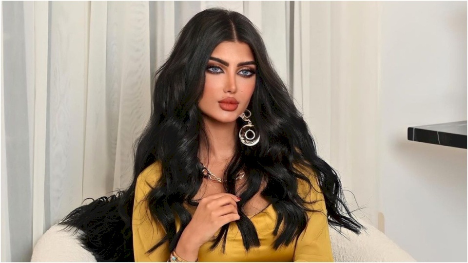 شكل ملكة كابلي قبل الشهرة يدهش الجمهور.. والفاشينيستا ترد (فيديو)