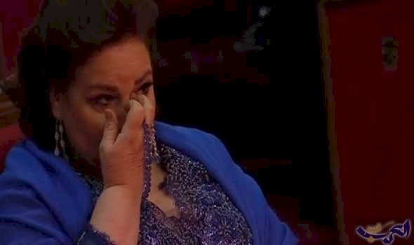 دلال عبد العزيز تفاجئ بناتها بسؤال غير متوقع قبل وفاتها