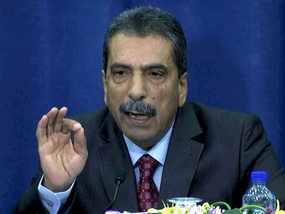 الطيراوي يطالب الرئيس بوضع حد لتصرفات السفير الطوباسي "المشبوهة"