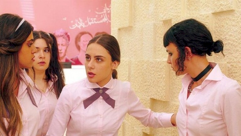 كيف علق الأردنيون على مسلسل "مدرسة الروابي للبنات"؟