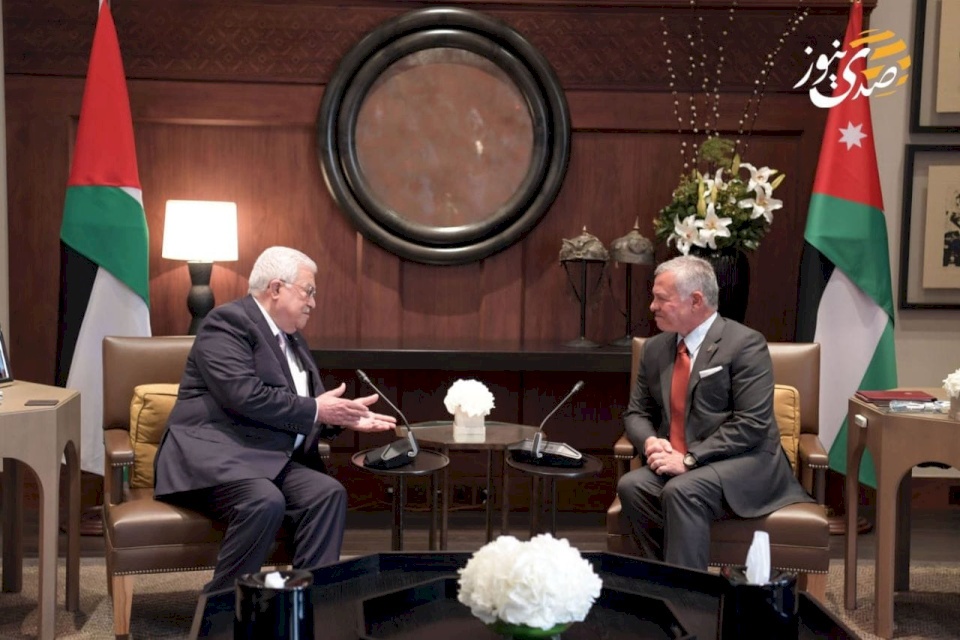 الرئيس يصل عمان ويجتمع مع العاهل الأردني