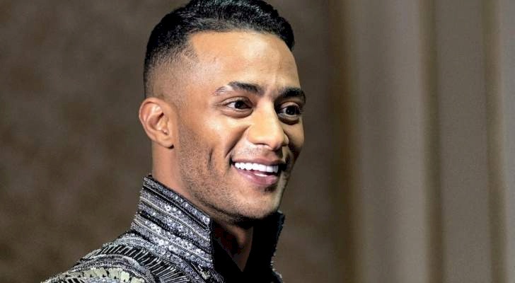 شبيه محمد رمضان السعودي يثير ضجة.. هل يشبهه فعلا؟ (شاهد)
