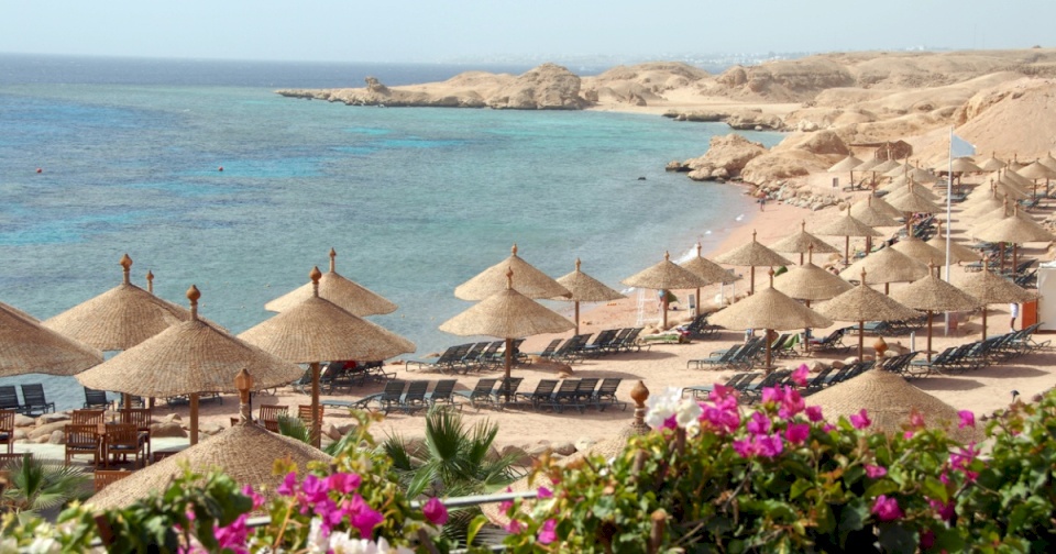 لأول مرة من 17 عاما.. إسرائيل تخفض مستوى "التهديد" بمنتجعات سيناء