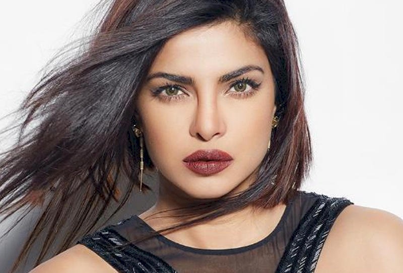 صورة بريانكا شوبرا من دون مكياج تُفاجئ الجمهور…ليست كما تظنون!