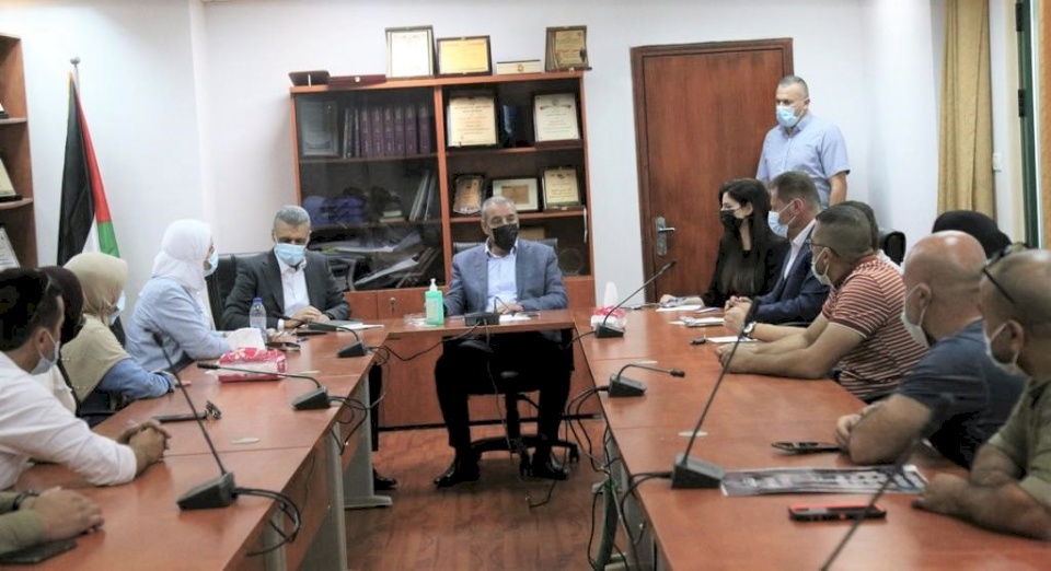 الشيخ لفاقدي الهوية الفلسطينية: سيكون هناك انفراجة خلال الأسابيع القادمة