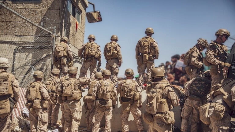 صحيفة تنشر تفاصيل تسلل الانتحاري إلى مطار كابل