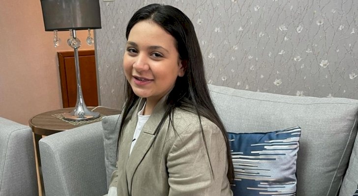 صورة| بعد تعرضها للسخرية بسبب فستانها في زفاف شقيقها.. هل ارتدت جنى مقداد الحجاب؟