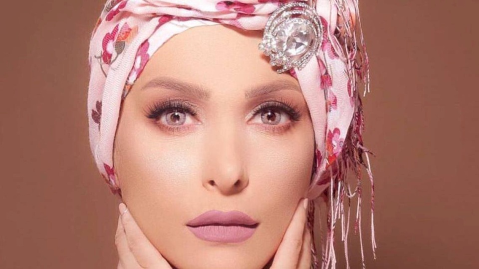 تغريدة "الكلب" لأمل حجازي تثير ضجة بمصر.. والمفتي يدخل على الخط