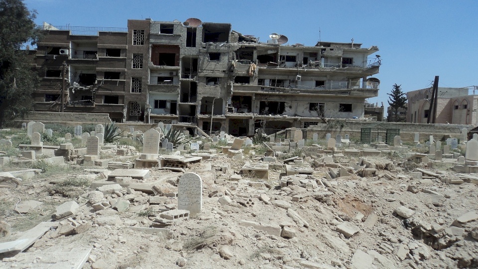 روسيا تنهي نبش قبور مخيم اليرموك للبحث عن رفات جنود إسرائيليين