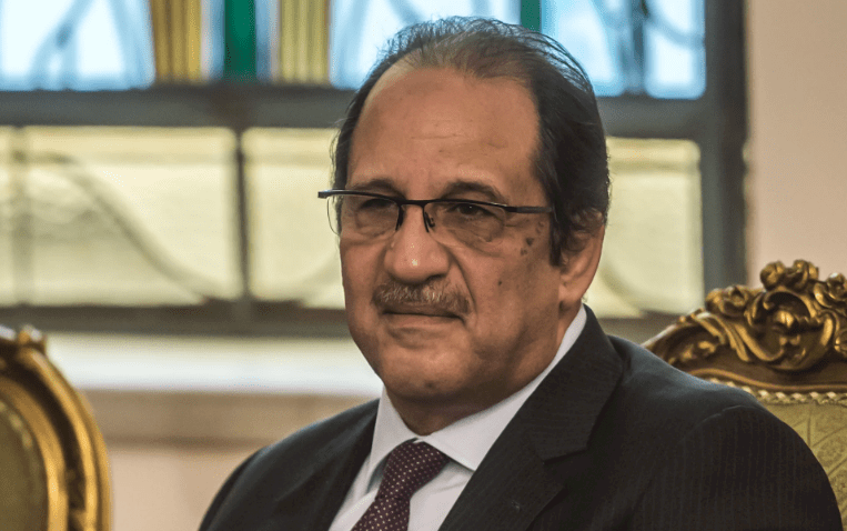 وفد من الجبهة الشعبيّة يصل القاهرة للقاء عباس كامل