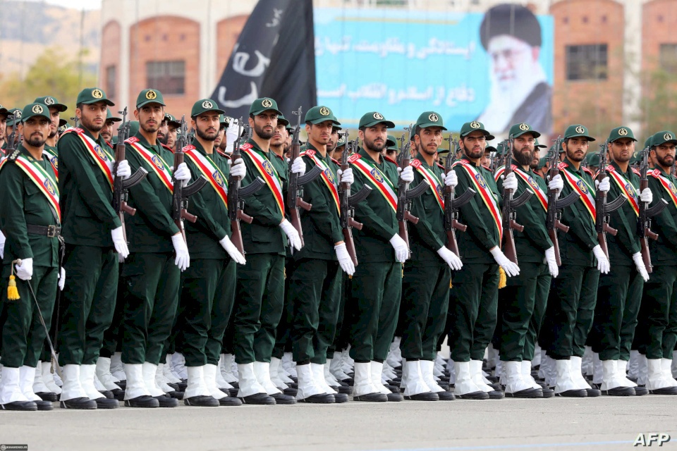 "تغيرت المعادلة"... الحرس الثوري يوجه رسالة إلى إسرائيل