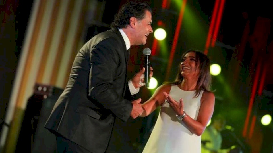 فيديو| بعد رقصها المثير للجدل مع راغب علامة.. روجينا تعلق لأول مرة وهذا موقف زوجها 