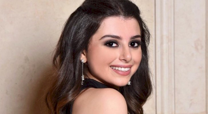 بعد نشرها أول صورة من الزفاف.. عريس ابنة عاصي الحلاني يكبرها بـ 44 عاماً وهذه هويته!