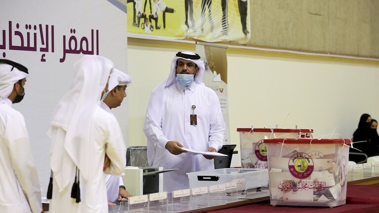 الإعلان عن نتائج انتخابات مجلس الشورى في قطر والنساء يفشلن في دخوله