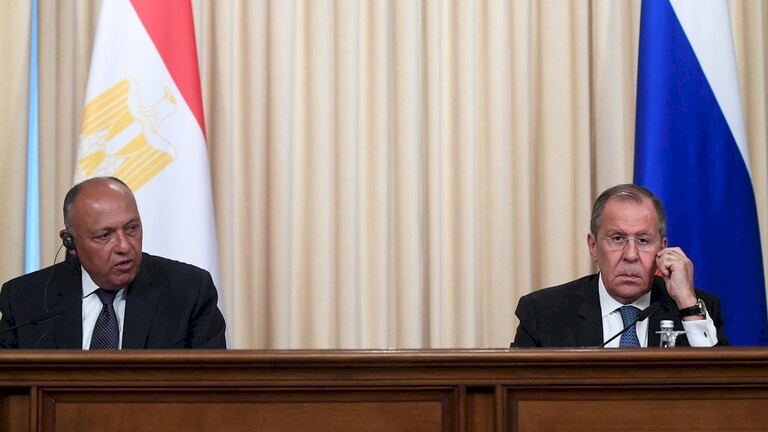 لافروف وشكري يبحثان في موسكو حل الأزمات في الشرق الأوسط وإفريقيا