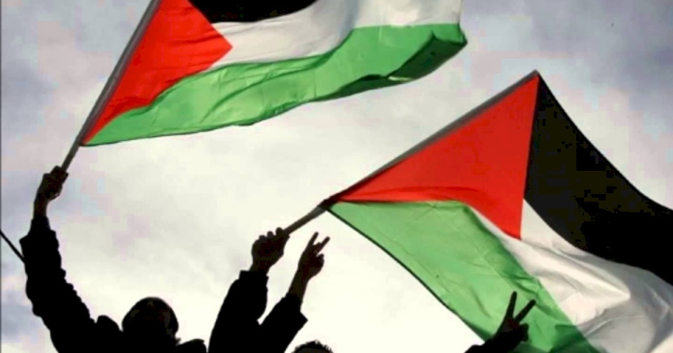 البيرو تؤكد دعمها لإقامة دولة فلسطينية مستقلة على أراضي 67