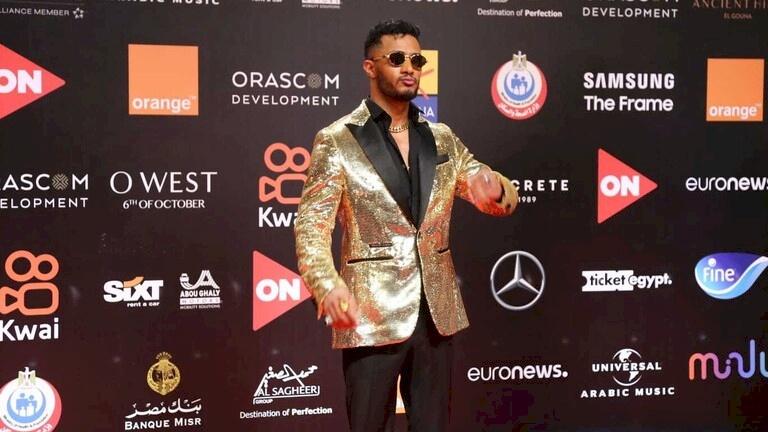 محمد رمضان يتعرض لموقف مثير للجدل في الجونة.. "لو مش عايزينه جبتوه ليه"