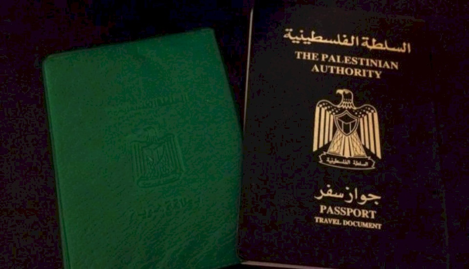 الشيخ: سيعلن اليوم عن 4 آلاف اسم تم منحهم حق المواطنة واستلام الهويات
