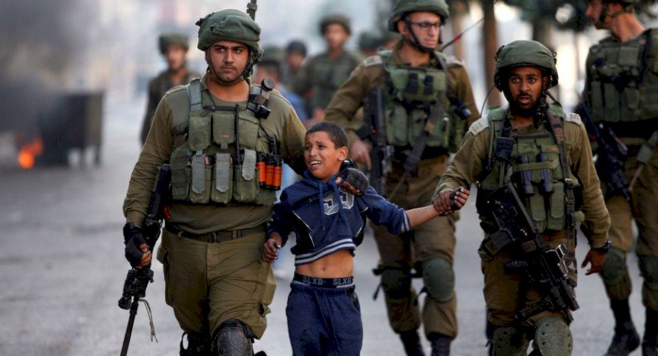 الاتحاد الأوروبي: من المفزع أن نشهد سلسلة من الانتهاكات الإسرائيلية بحق أطفال فلسطين