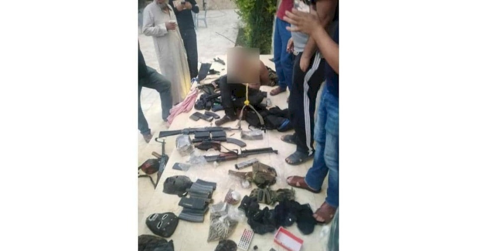 بعد عامين من السرقات بالأردن.. اللص المقنع بقبضة الأهالي