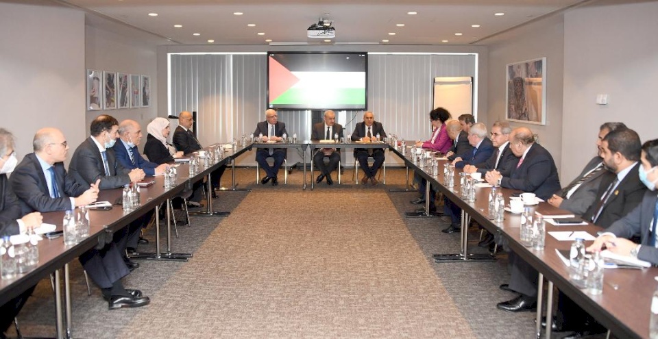 اشتية يدعو للتحرك بشكل جماعي نصرة لقضية فلسطين وإنقاذ حل الدولتين