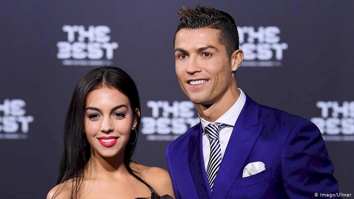 جورجينا تحصل على أجر شهري من كريستيانو رونالدو ولن تتخيلوا كم تبلغ قيمته!