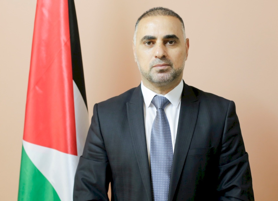 فايز أبو عيطة يؤدي اليمين القانونية أمام الرئيس سفيرا لدولة فلسطين لدى الجزائر