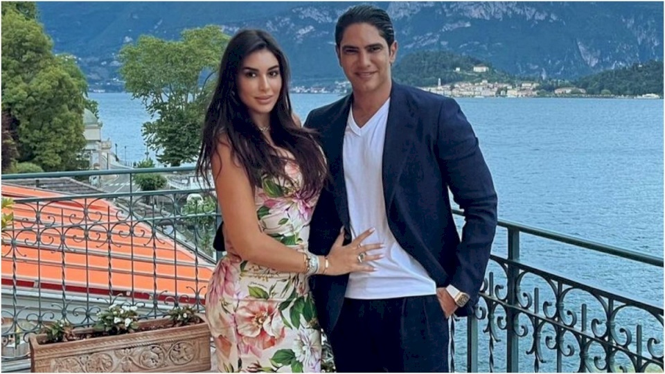 هل اتخذ أحمد أبو هشيمة إجراءات لمحاسبة والد زوجته ياسمين صبري؟