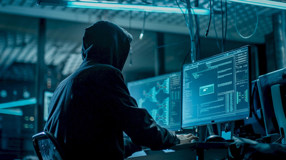 مسؤول إسرائيلي: تل أبيب تشهد إرهابا سيبرانيا