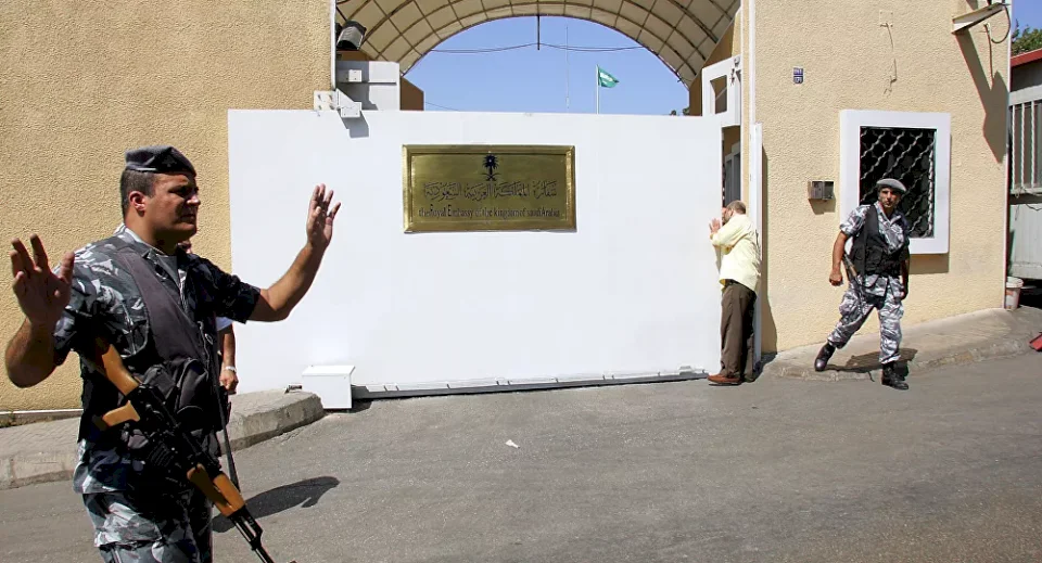 "حزب الله" يكشف أسباب التصعيد السعودي على لبنان