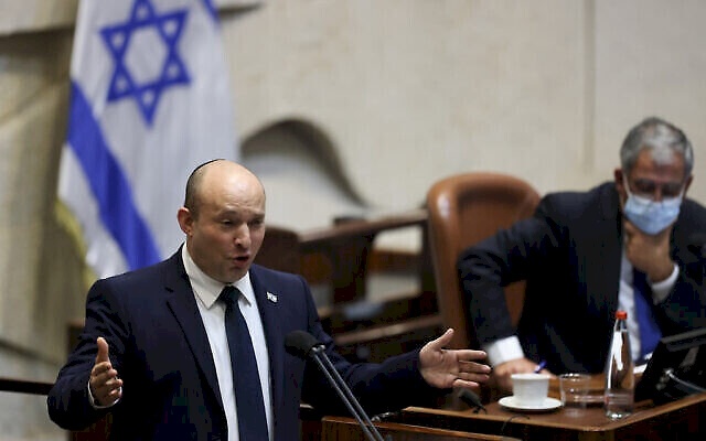 حكومة "بينيت" تنجح بالاختبار الأول: المصادقة على ميزانية عام 2021