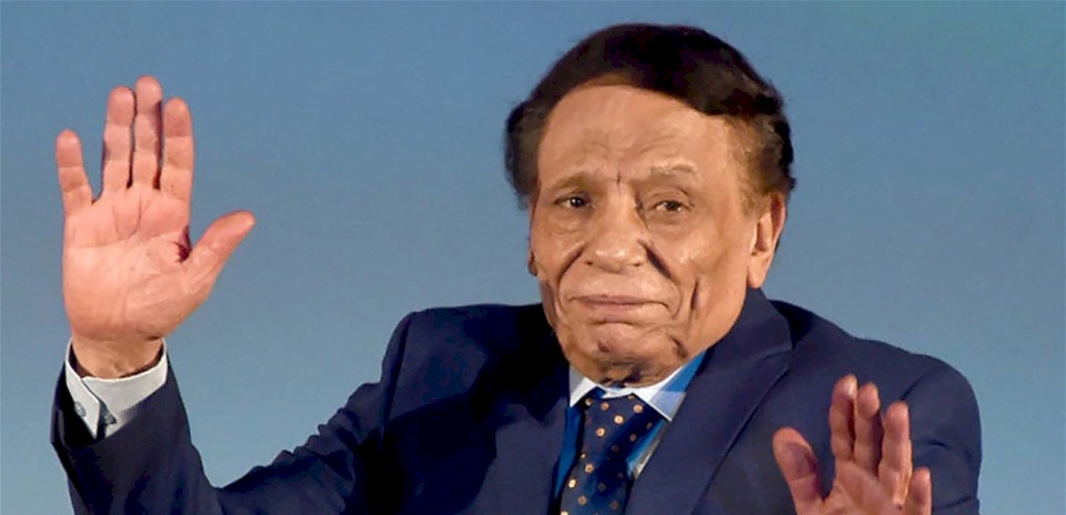 "الزعيم" هل إعتزل الفن نهائياً؟.. شقيق عادل امام يكشف الحقيقة