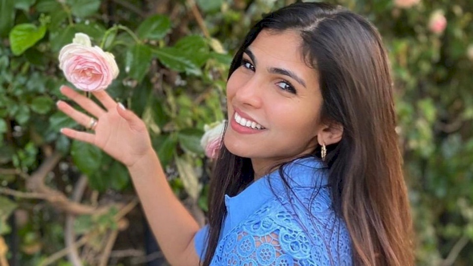 ملكة جمال المغرب تتنازل عن اللقب بعد 5 أيام من الفوز به