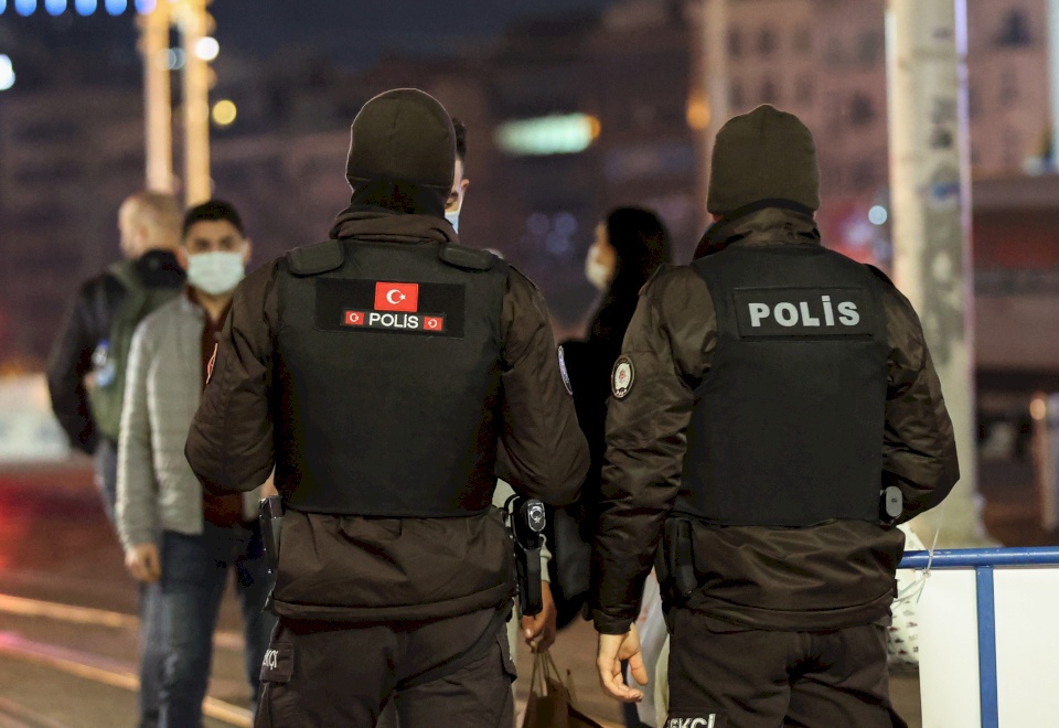 تل أبيب: اتصالات سرية مكثفة للإفراج متهمين بالتجسس في تركيا