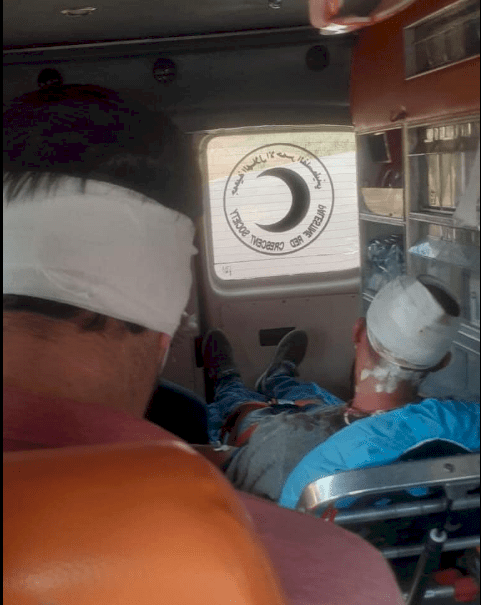 إصابة 3 مواطنين وتحطيم 4 مركبات إثر هجوم للمستوطنين شمال نابلس