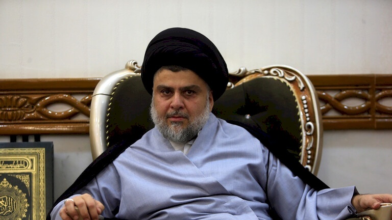 مقتدى الصدر يعلن حل تشكيل "لواء اليوم الموعود" وغلق مقاره
