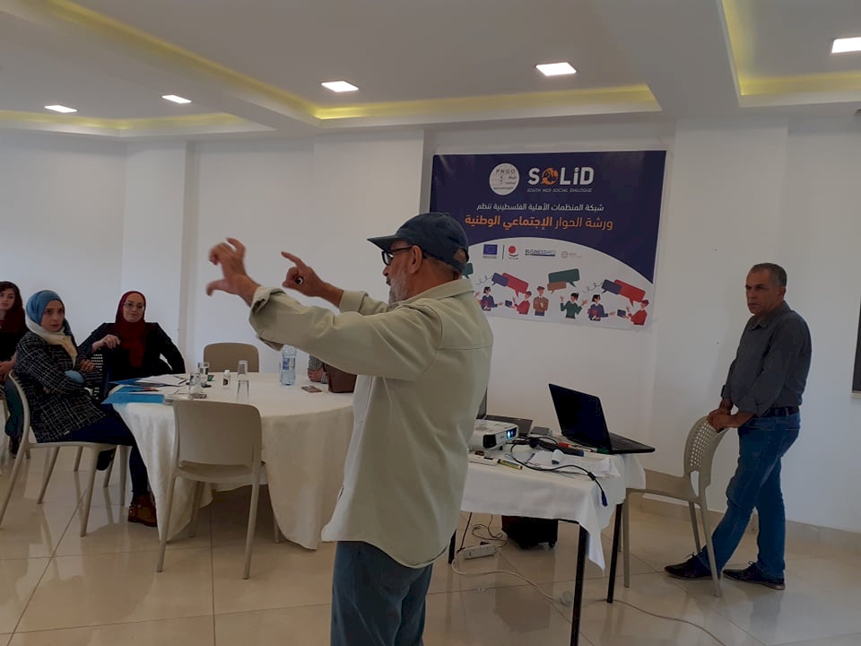 نظمتها شبكة المنظمات الاهلية.. توصيات في اختتام ورشة عمل حول الحوار الاجتماعي