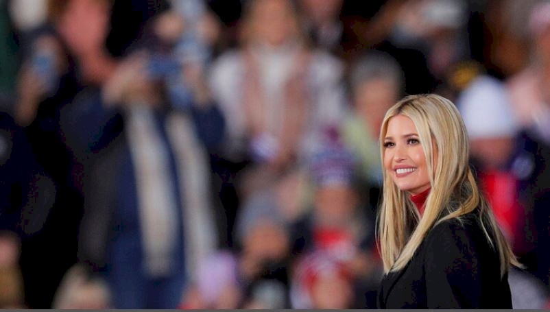 إيفانكا ترامب من دون مكياج.. شاهدوا كيف بدت! (صورة)