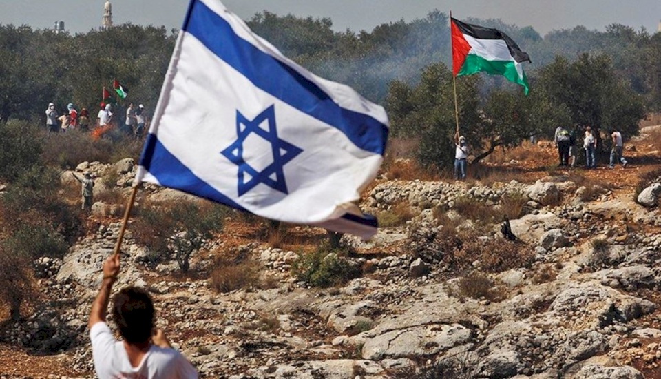 نائب إسرائيلي يحذر من عدم الانفصال عن الفلسطينيين 