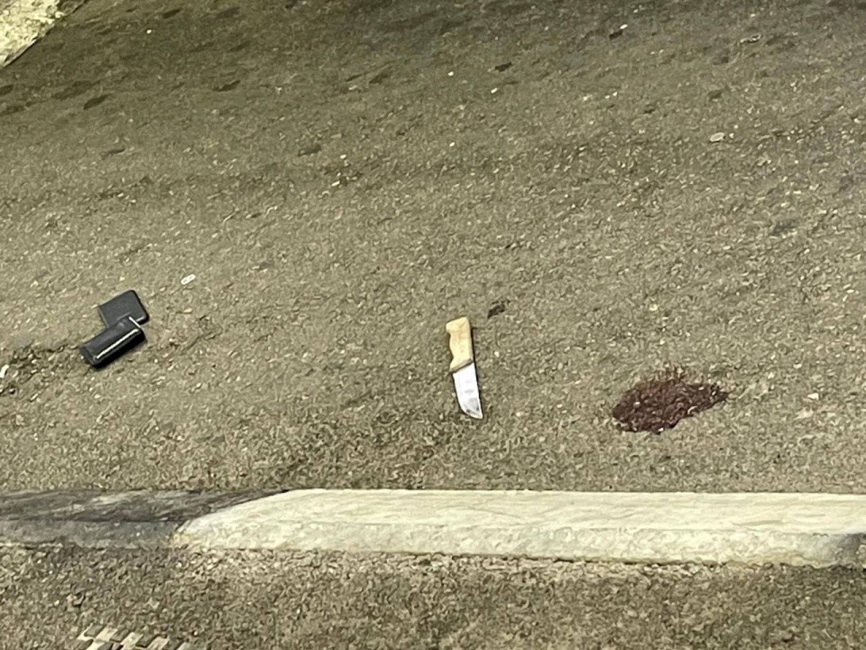 الاحتلال يزعم: اعتقال فلسطيني بزعم حيازته سكيناً عند حاجز الجيب