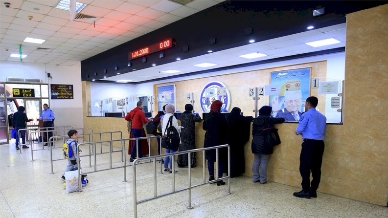 تعديل العمل على معبر الكرامة يوم الاثنين