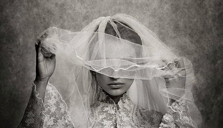 عروس مصرية “قاصر” في العناية المركزة بعد 24 ساعة من زفافها فقط وماحدث مروع!