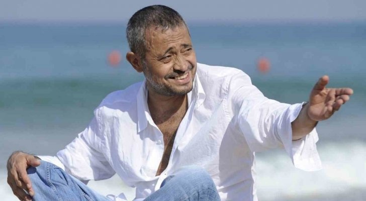 هذه ردة فعل جورج وسوف بعد مشاهدته شبيهه!