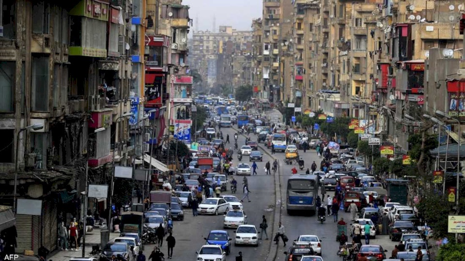 مصر.. مسؤولان باعا مضبوطات حملة أمنية وسرقا المقابل