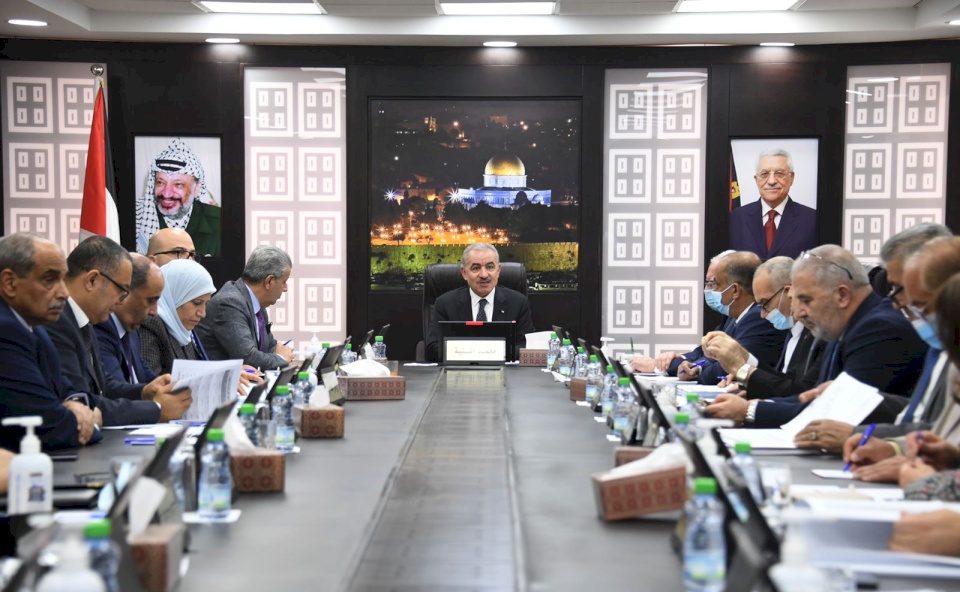 اشتية: نسبة التصويت بالانتخابات كانت عالية وسنبذل جهدنا لاستكمالها 