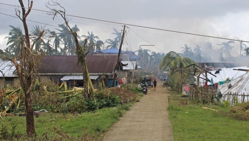 ارتفاع ضحايا إعصار "راي" في الفلبين إلى 75 قتيلا