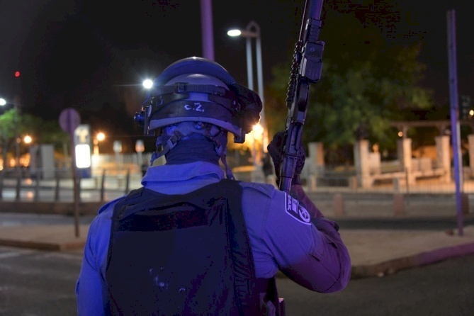 الاحتلال يُخطر بإخلاء منزلين والاستيلاء على أرض في الشيخ جراح